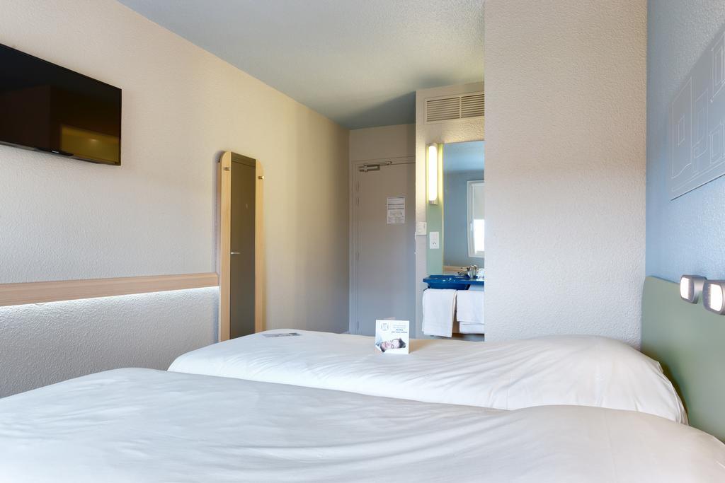 Ibis Budget La Roche Sur Yon Vendespace Mouilleron-le-Captif Buitenkant foto