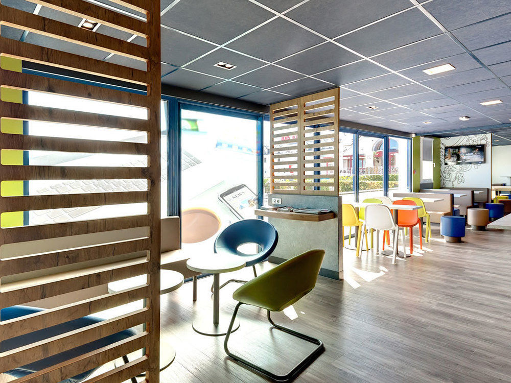 Ibis Budget La Roche Sur Yon Vendespace Mouilleron-le-Captif Buitenkant foto
